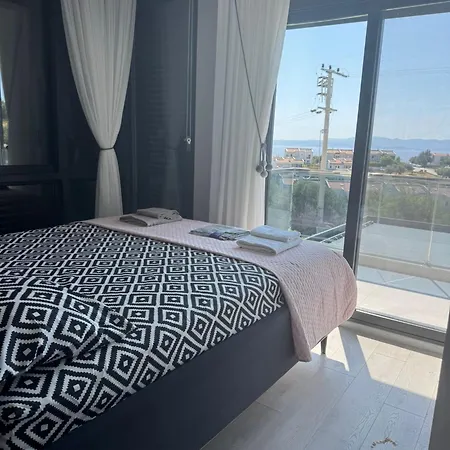 Villa Ant Çeşme